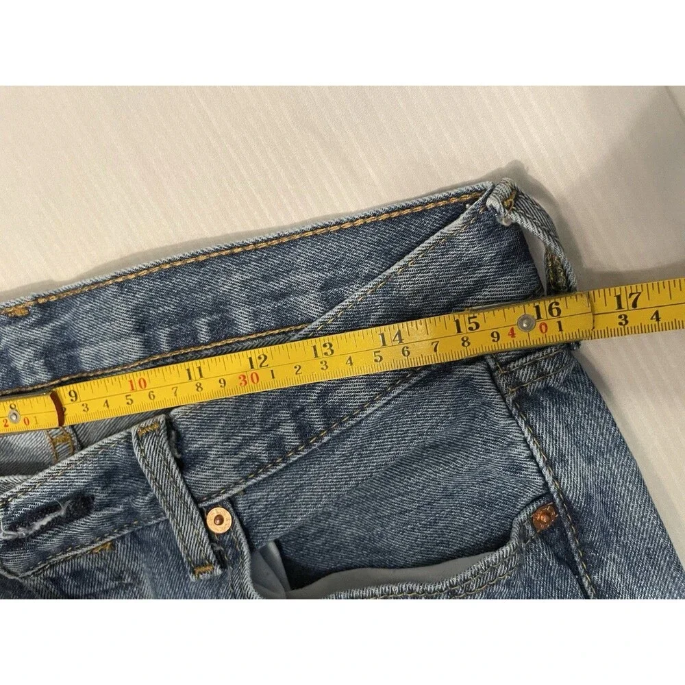 Levi’s 501 Jeans Means Size 32”x36” Light Wash Button Fly Straight Leg